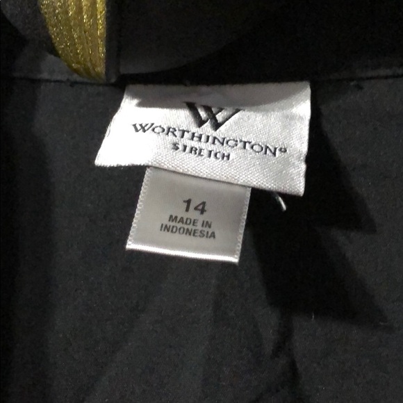 2 Worthington Dress Shirts - Picture 5 of 6